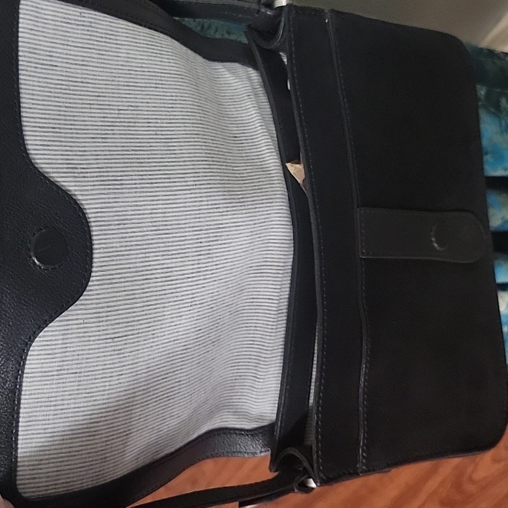 Black Leather Crossbody Bag - Picture 2 of 8